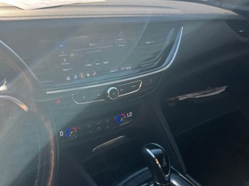 Used 2018 Buick Regal Essence AWD/4WD image 20