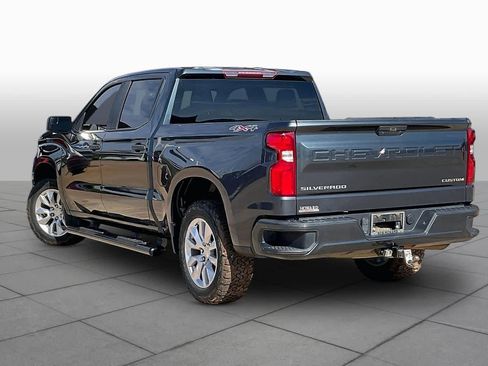 Used 2020 Chevrolet Silverado 1500 Custom w/ Custom Value Package AWD/4WD image 13