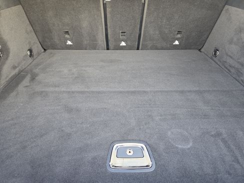 Used 2019 Mercedes-Benz GLC 300 4MATIC Coupe image 33