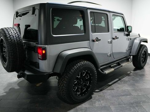 Used 2016 Jeep Wrangler Unlimited Sport w/ Quick Order Package 24S AWD/4WD image 4