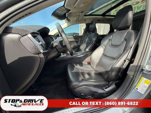 Used 2017 Volvo V90 T6 Cross Country AWD/4WD image 14