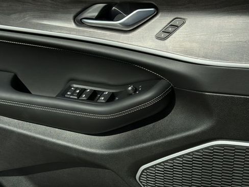 New 2026 Jeep Grand Cherokee Limited Reserve image 26