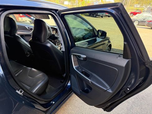 Used 2014 Volvo XC60 3.2 image 18