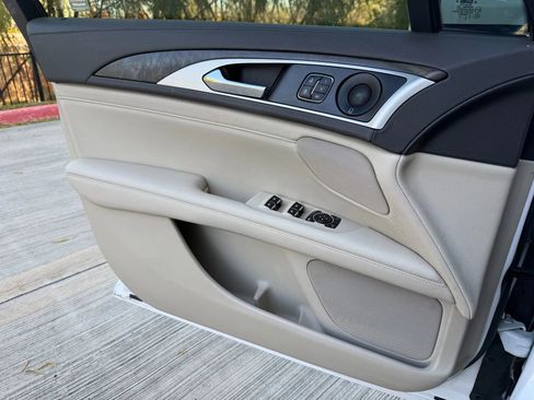 Used 2020 Lincoln MKZ Reserve w/ Elements Package image 20