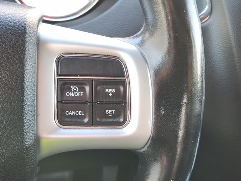 Used 2020 Dodge Grand Caravan GT FWD image 29