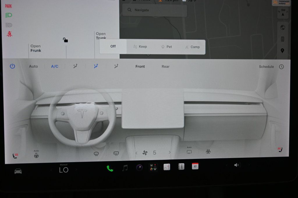 Used 2021 Tesla Model Y Long Range AWD/4WD image 32
