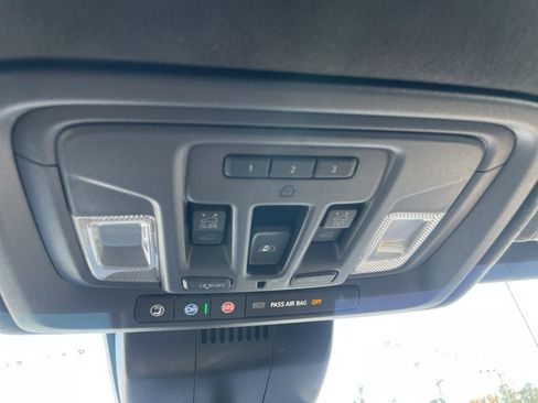 Certified 2024 GMC Sierra 1500 AT4X image 29