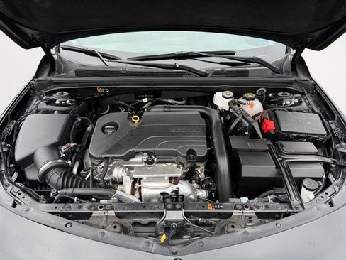 Used 2024 Chevrolet Malibu LT image 29