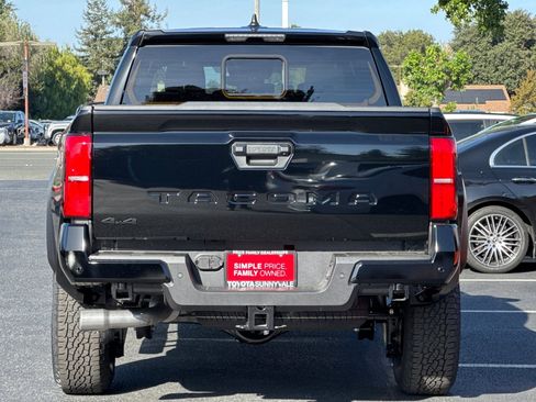 New 2025 Toyota Tacoma TRD Off-Road image 8