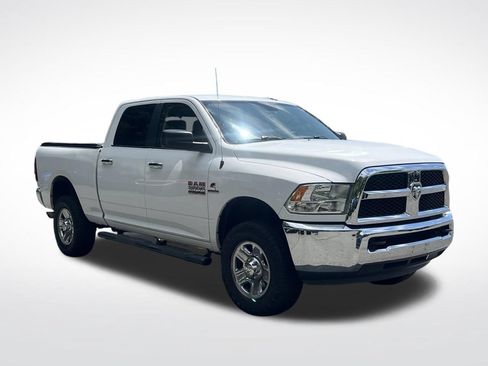 Used 2018 RAM 2500 SLT AWD/4WD image 8
