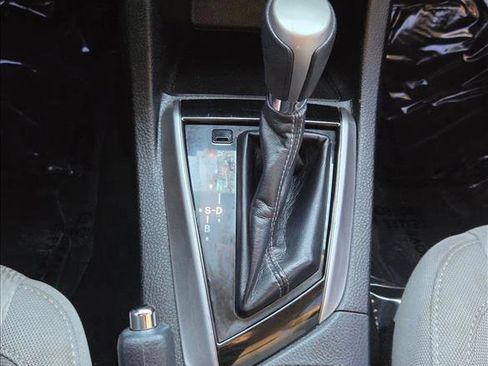 Used 2014 Toyota Corolla LE image 13