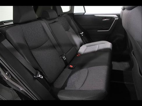 Used 2020 Toyota RAV4 XLE w/ Convenience Package AWD/4WD image 15