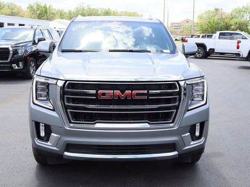 Certified 2023 GMC Yukon XL SLT w/ Max Trailering Package AWD/4WD image 4