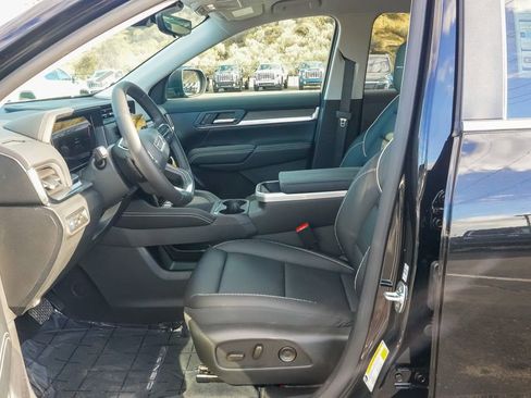 New 2026 GMC Terrain Denali AWD/4WD image 13