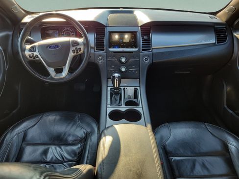 Used 2018 Ford Taurus SEL w/ Equipment Group 201A FWD image 15