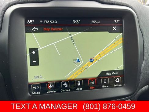 Used 2022 Jeep Renegade Trailhawk w/ Trailer Tow Group AWD/4WD image 20