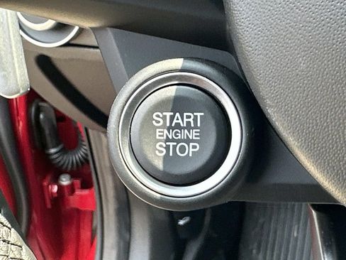 New 2026 Alfa Romeo Giulia AWD image 27