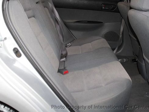 Used 2003 MAZDA MAZDA6 i image 30