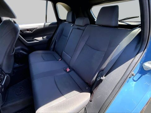 Used 2022 Toyota RAV4 SE w/ Convenience Package AWD/4WD image 20