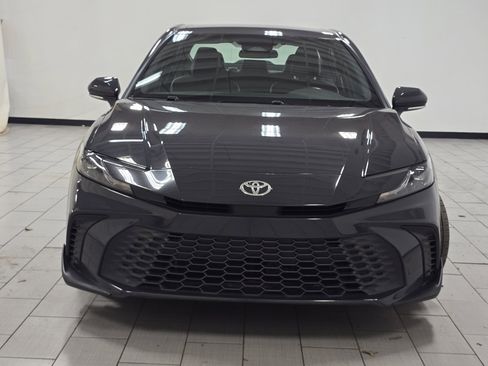 Certified 2025 Toyota Camry SE image 12