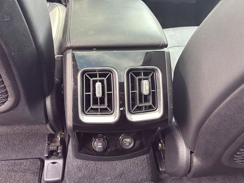 Used 2023 Kia Sorento SX FWD image 26