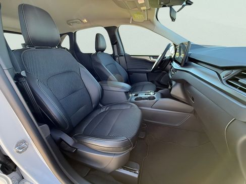 New 2026 Ford Escape Plug-in Hybrid image 14