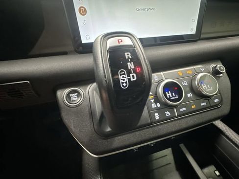 Used 2021 Land Rover Defender 110 X-Dynamic SE AWD/4WD image 22