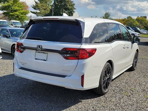 New 2026 Honda Odyssey Sport-L image 4