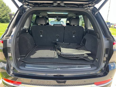 Used 2023 Jeep Grand Cherokee Summit w/ Rear Seat Video Group I AWD/4WD image 11
