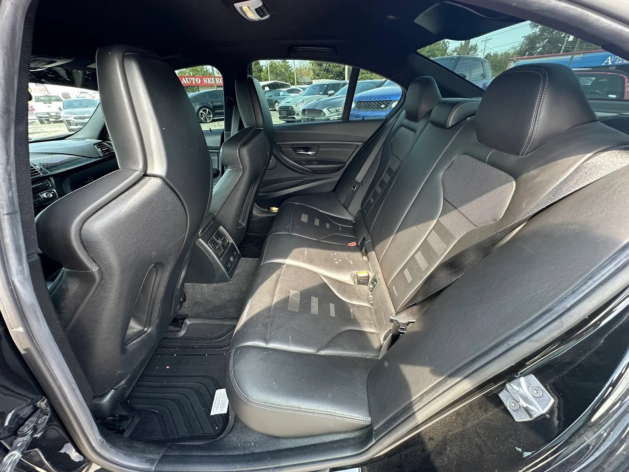 Used 2017 BMW M3 RWD image 17