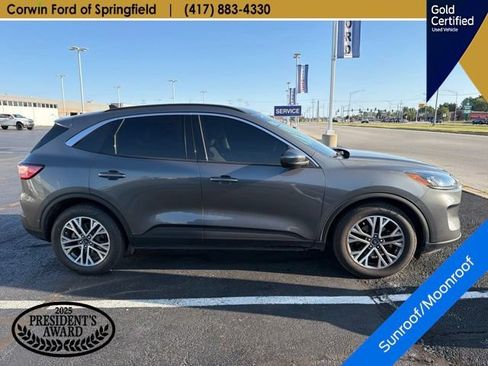 Used 2022 Ford Escape SEL w/ Technology Package FWD image 5