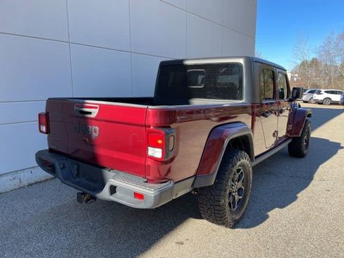 Used 2021 Jeep Gladiator Willys image 7