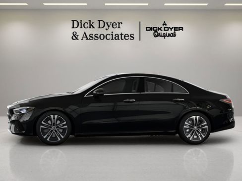 Used 2025 Mercedes-Benz CLA 250 image 24