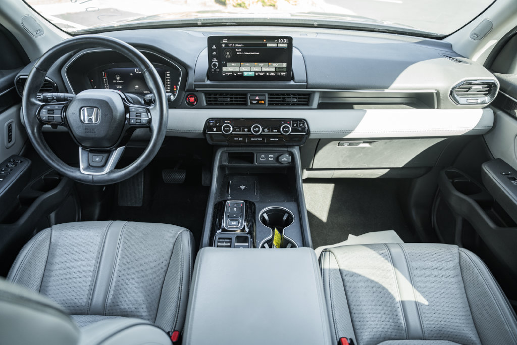 Used 2023 Honda Pilot Elite image 21
