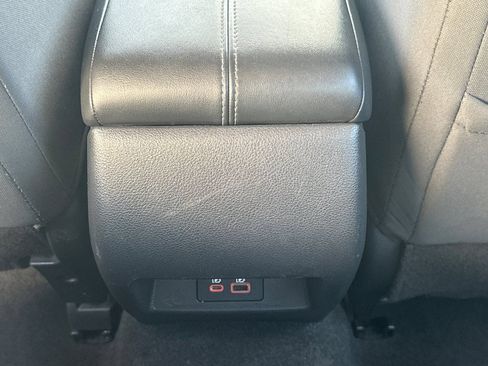 Used 2024 Nissan Altima 2.5 SV FWD image 15