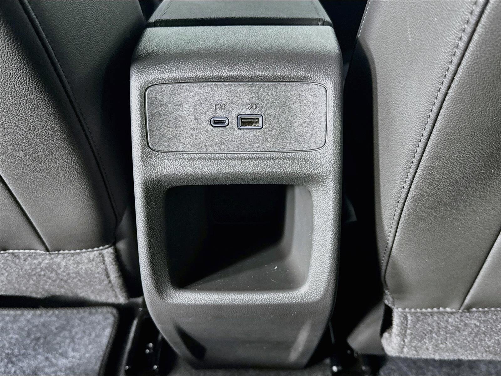 New 2026 Buick Envista Sport Touring w/ Convenience I Package FWD image 24