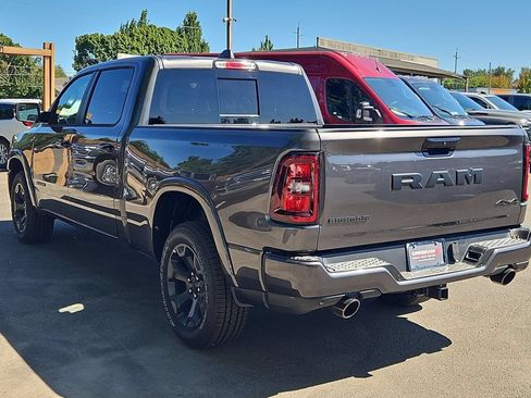 New 2026 RAM 1500 Big Horn AWD/4WD image 5