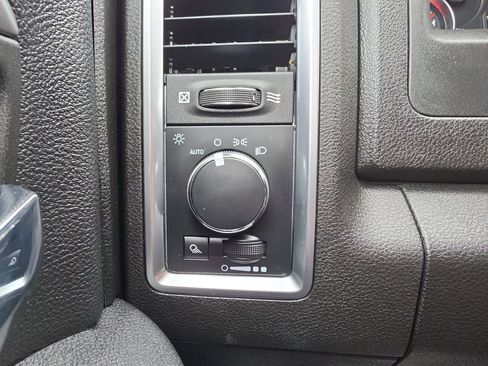 Used 2022 RAM 1500 Classic Warlock w/ Electronics Group image 16