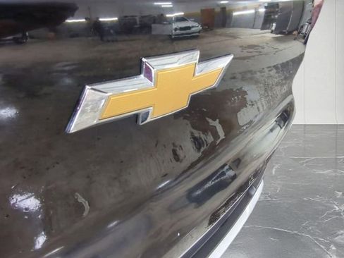 Used 2025 Chevrolet TrailBlazer LT AWD/4WD image 27