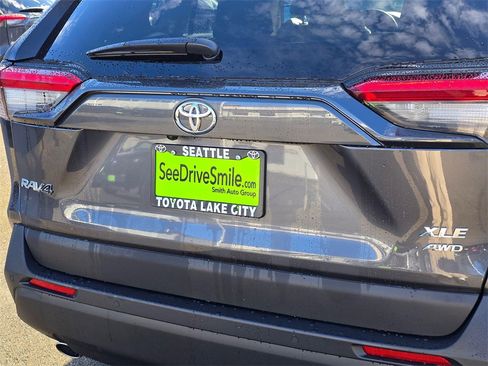 New 2025 Toyota RAV4 XLE Premium image 15