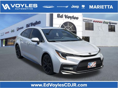 Used 2021 Toyota Corolla SE FWD image 1