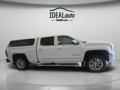 Used 2018 GMC Sierra 1500 SLT w/ SLT Premium Package image 5