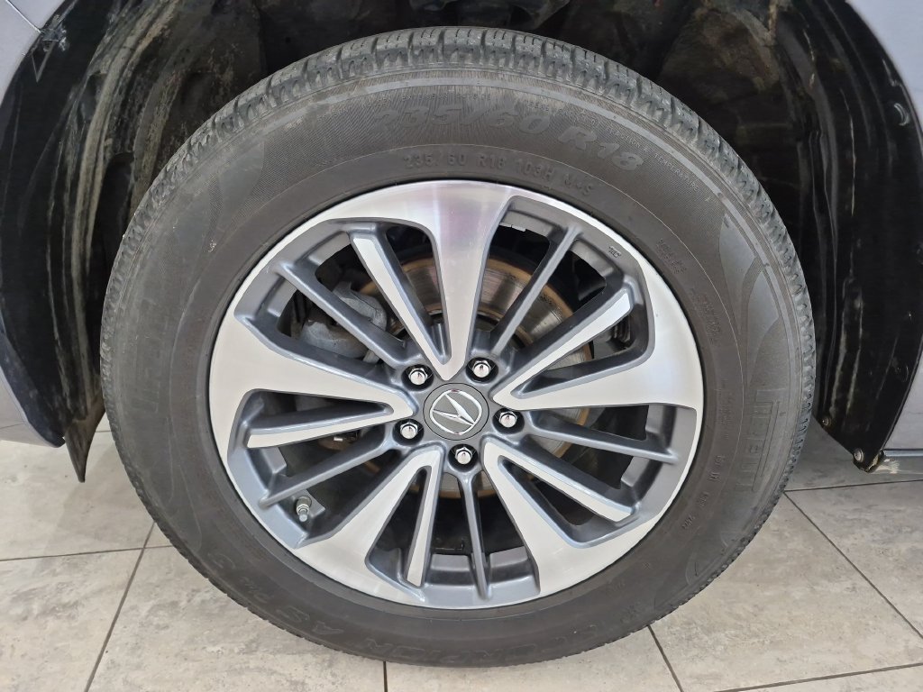Used 2018 Acura RDX w/ Advance Package AWD/4WD image 12