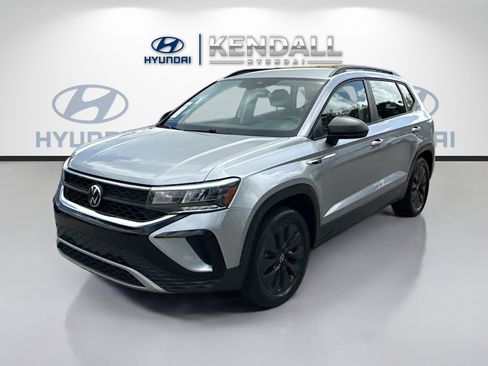 Used 2022 Volkswagen Taos S w/ IQ Drive S Package image 3