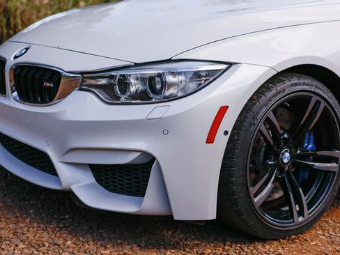 Used 2015 BMW M4 Convertible image 78