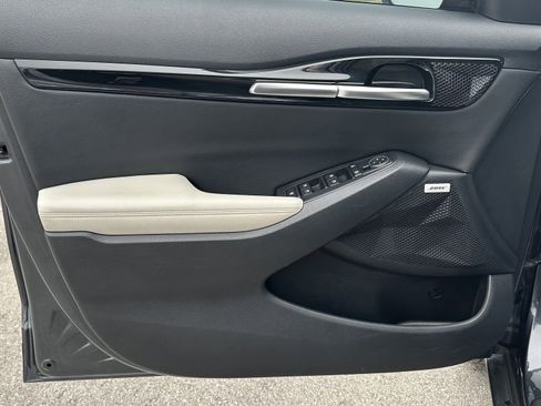 Used 2022 Kia Seltos SX w/ Sunroof Package image 18