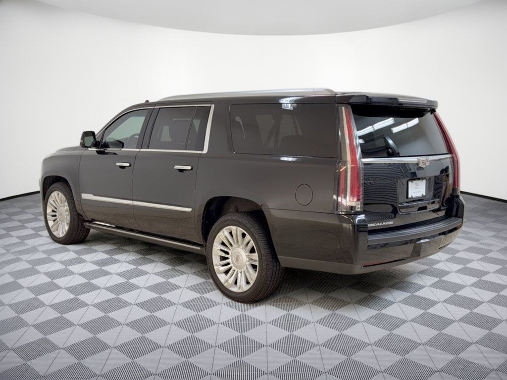 Used 2019 Cadillac Escalade ESV Platinum AWD/4WD image 3