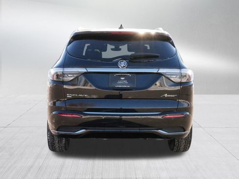 Used 2023 Buick Enclave Avenir w/ Avenir Technology Package image 6