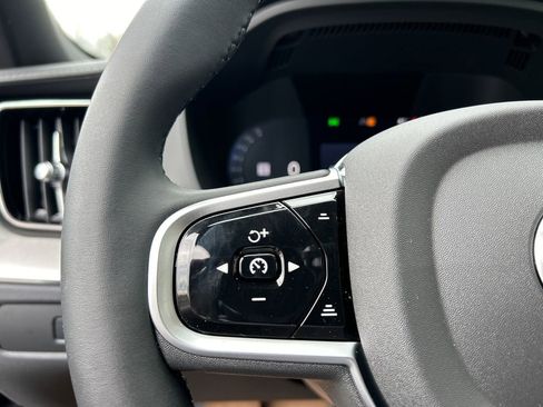 New 2026 Volvo XC60 T8 Ultra w/ Protection Package Premier AWD/4WD image 13
