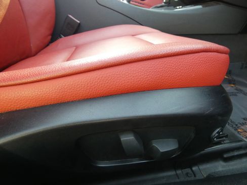 Used 2013 BMW 328i Convertible image 26